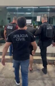 Leia mais sobre o artigo AÇÃO INTEGRADA DAS POLÍCIAS MILITAR E CIVIL RESULTA NA PRISÃO DE ACUSADO DE HOMICÍDIO EM GERIBÁ