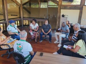 Leia mais sobre o artigo Secretaria de Igualdade Racial discute apoio à agricultura familiar com a Cooperativa PLANTAR