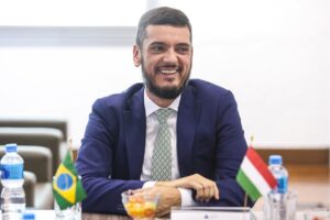 Leia mais sobre o artigo Rodrigo Bacellar é preso pela PF por suspeita de vazamento de informações de operação da prisão de TH Joias