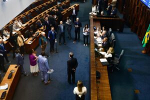 Leia mais sobre o artigo Alerj aprova orçamento do estado do Rio com déficit estimado em quase R$ 19 bilhões