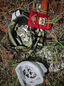 Leia mais sobre o artigo PROEIS apreende drogas em ação de patrulhamento em Arraial do Cabo