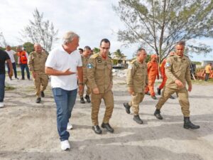 Leia mais sobre o artigo Prefeito Alexandre Martins recebe Comandante-Geral do Corpo de Bombeiros para tratar da nova sede do batalhão em Búzios
