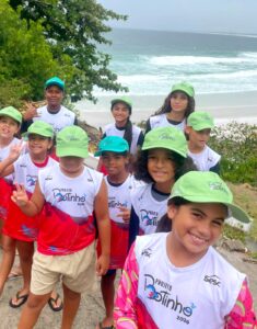 Leia mais sobre o artigo Projeto Botinho tem início em Arraial do Cabo com entrega de uniformes aos participantes