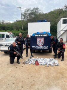 Leia mais sobre o artigo Ação de inteligência resulta na apreensão de grande carga de drogas em Arraial do Cabo