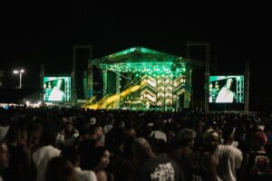 Leia mais sobre o artigo Iguafolia 2026 promete agitar Iguaba Grande com grandes shows, blocos e programação para toda a família