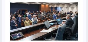 Leia mais sobre o artigo ALERJ APROVA PROJETO DE LEI COMPLEMENTAR QUE DEFINE AS REGRAS DA ELEIÇÃO INDIRETA AO GOVERNO DO ESTADO