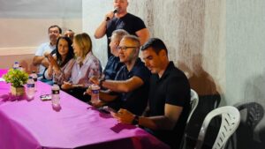 Leia mais sobre o artigo Lideranças da Região dos Lagos se reúnem em Araruama para fortalecer alianças políticas