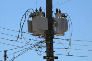 Leia mais sobre o artigo Conta de luz sobe e deve atingir quase 40% dos consumidores até junho