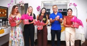 Leia mais sobre o artigo Movimento Mulheres Cabistas estreia recebendo o Pré-candidato a Deputado Vantoil Martins