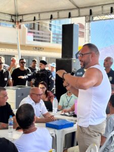 Leia mais sobre o artigo Prefeitura de Arraial do Cabo apresenta projeto de revitalização da orla da Prainha em Audiência Pública com o MPF
