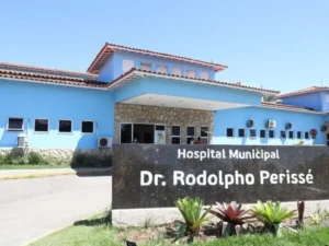 Leia mais sobre o artigo Feriadão leva quase 2 mil pessoas ao HMRP e unidade atende todos os casos