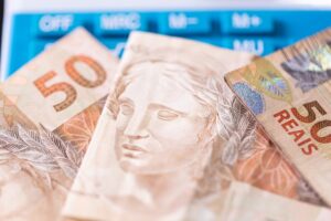 Leia mais sobre o artigo Quase 70% dos brasileiros têm dívidas; 41% não pagaram familiares e amigos após empréstimos, diz Datafolha