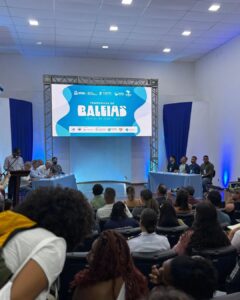 Leia mais sobre o artigo Arraial do Cabo realiza evento de abertura da Temporada de Baleias 2026 e dá início ao período de avistamento de cetáceos no município
