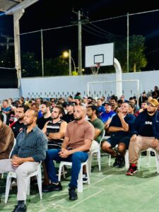 Leia mais sobre o artigo Proprietários e mestres de embarcações de Arraial do Cabo participam de capacitação para navegação segura durante a Temporada de Baleias 2026
