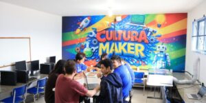 Leia mais sobre o artigo Escolas municipais de Cabo Frio ganham laboratórios de tecnologia e inovação