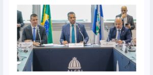 Leia mais sobre o artigo CCJ SEGUE NOTA TÉCNICA DO MPRJ SOBRE EMENDAS AO PROJETO QUE REGULAMENTA O ICMS DA EDUCAÇÃO