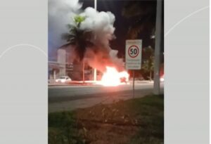 Leia mais sobre o artigo Atropelamento deixa quatro jovens feridos e carro é incendiado em Cabo Frio