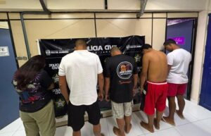 Leia mais sobre o artigo Grupo suspeito de integrar Comando Vermelho e ameaçar moradores de Búzios é preso