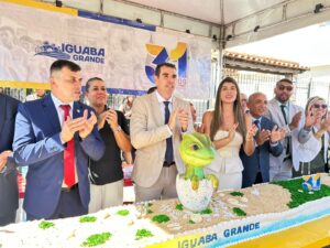 Leia mais sobre o artigo Desfile Cívico celebra os 31 anos de Iguaba Grande com tradição e participação popular