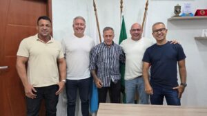 Leia mais sobre o artigo Vantoil Martins articula aproximação entre investidores e Prefeitura de Arraial do Cabo para novo projeto turístico