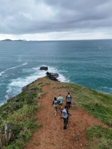 Leia mais sobre o artigo Expedição Volta ao Rio chega a Arraial do Cabo após quase 50 dias de caminhada