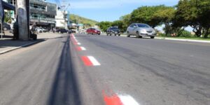 Leia mais sobre o artigo Prefeitura de Cabo Frio acompanha nova etapa das intervenções de sinalização na Avenida Wilson Mendes