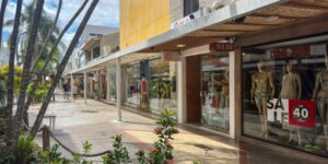 Leia mais sobre o artigo Feira de Descontos da Rua dos Biquínis reúne ofertas de até 70% em Cabo Frio