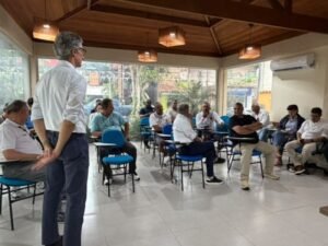 Leia mais sobre o artigo Búzios realiza reunião com a CLIA para avaliar cenário do turismo de cruzeiros e planejar próximas temporadas
