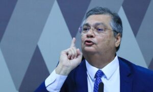 Leia mais sobre o artigo Eleições no Rio: Flávio Dino forma juízo e libera o processo para que STF decida como será escolhido governador para mandato-tampão