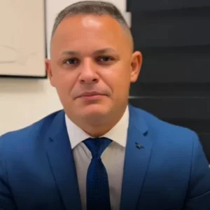Leia mais sobre o artigo TRE-RJ manda citar vereador Jackson em ação que pode levar à perda de mandato em São Pedro da Aldeia