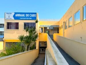 Leia mais sobre o artigo Arraial do Cabo abre inscrições para cursos gratuitos de qualificação profissional em parceria com a FAETEC