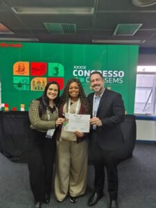 Leia mais sobre o artigo Projeto de Musicoterapia em Arraial do Cabo é destaque no maior Congresso de Saúde Pública do mundo
