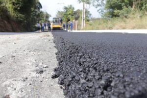 Leia mais sobre o artigo Iguaba Grande anuncia pacote de obras com pavimentação de mais 70 ruas