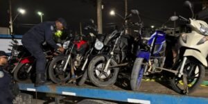 Leia mais sobre o artigo Operação Ruído Zero apreende 38 motos irregulares e dois carros durante três dias de fiscalização no Jardim Esperança