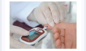 Leia mais sobre o artigo DIABETES PODE PERMANECER SILENCIOSO POR ANOS, SAIBA COMO IDENTIFICAR SINTOMAS