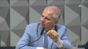 Leia mais sobre o artigo PF indicia ex-presidente do INSS e mais 47 pessoas na primeira investigação sobre descontos indevidos
