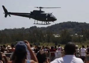 Leia mais sobre o artigo Base Aérea Naval abre portões em agosto para evento gratuito em São Pedro da Aldeia