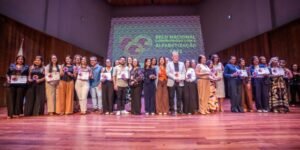 Leia mais sobre o artigo Cabo Frio recebe reconhecimento nacional por compromisso com a alfabetização