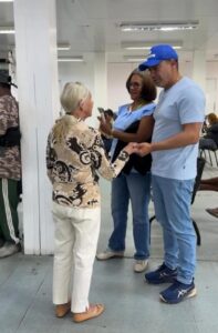 Leia mais sobre o artigo Dr. Serginho visita UPA do Parque Burle e anuncia avanço na construção de novas unidades