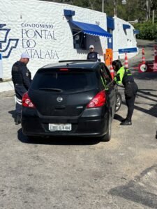 Leia mais sobre o artigo lTAC entra em vigor no Pontal do Atalaia com fiscalização diária e ações de ordenamento em Arraial do Cabo 