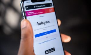 Leia mais sobre o artigo Búzios entra com ação judicial contra nove perfis no Instagram e pede a identificação dos administradores das páginas