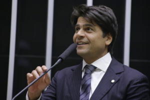 Leia mais sobre o artigo Pedro Paulo, que disputa o Senado, declara patrimônio quase seis vezes maior que em 2022