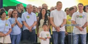 Leia mais sobre o artigo Em evento com Flávio Bolsonaro, foco na família e na segurança, Douglas Ruas lança a campanha ao governo do estado no Maracanãzinho
