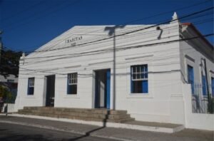 Leia mais sobre o artigo Furto de cabos deixa museu de Cabo Frio sem energia
