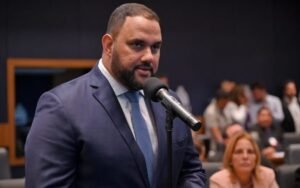 Leia mais sobre o artigo Preso desde maio, Thiago Rangel renuncia ao mandato de deputado na Alerj
