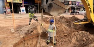Leia mais sobre o artigo Semana de chuva é marcada por obras, drenagem e manutenção em diferentes pontos de Cabo Frio