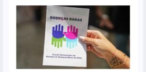 Leia mais sobre o artigo DOENÇAS RARAS: LEIS DA ALERJ AMPLIAM DIREITOS A MAIS DE UM MILHÃO DE FLUMINENSES