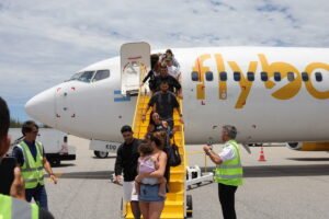 Leia mais sobre o artigo Aeroporto de Cabo Frio terá 233 voos na temporada de verão e pode movimentar R$ 91,5 milhões