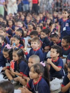 Leia mais sobre o artigo LiterArraial abre as portas para novas histórias em Arraial do Cabo