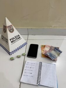 Leia mais sobre o artigo Polícia Militar prende homem por tráfico de drogas em Saquarema